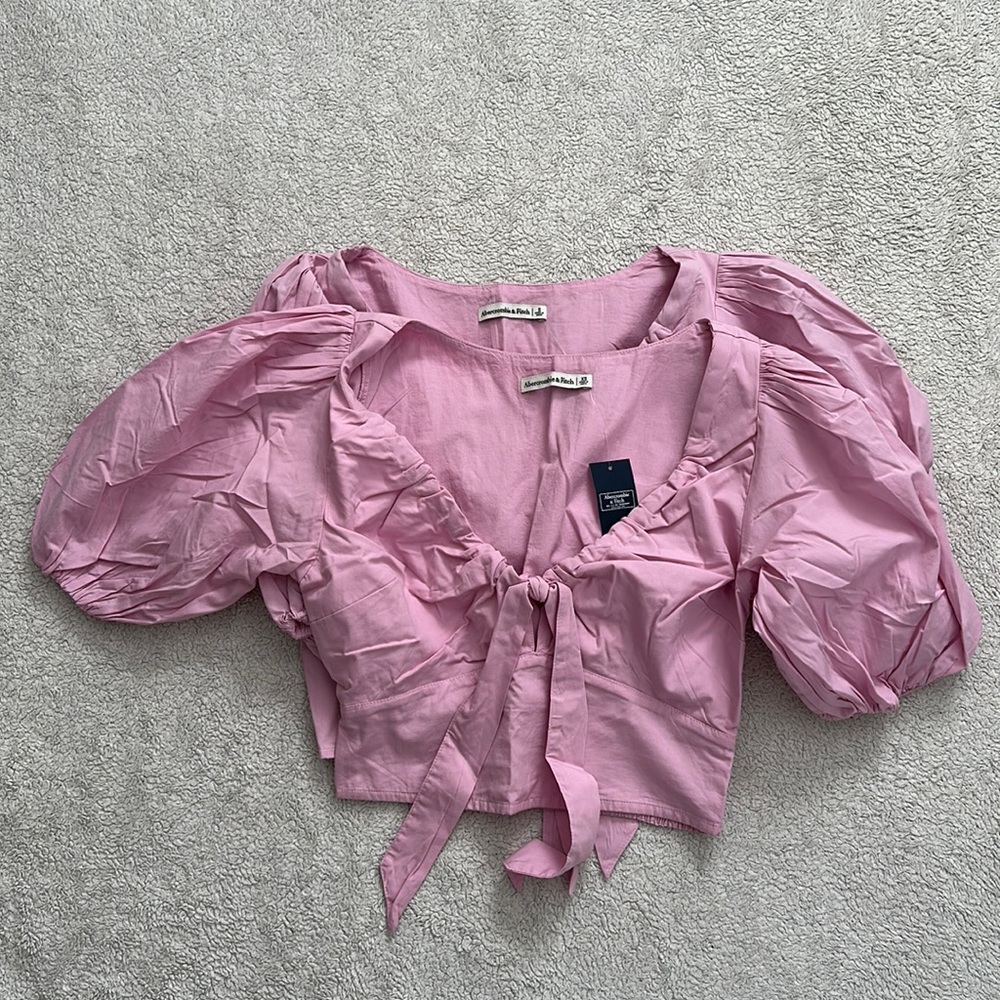 Abercrombie | Tie Front Puff Sleeve Top - Picture 5 of 8